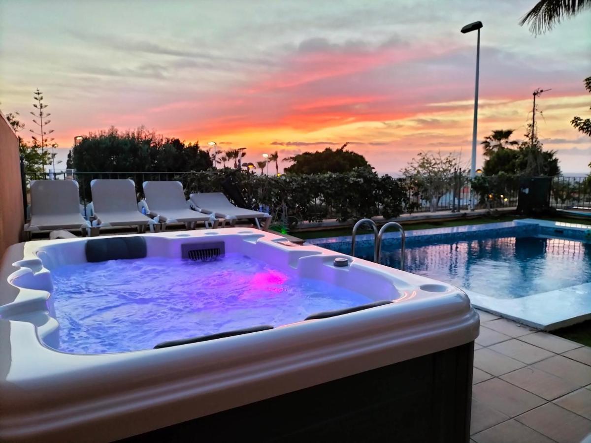Maravillosa Villa De Lujo Con Piscina Privada 푸에르토 데 산티아고 외부 사진