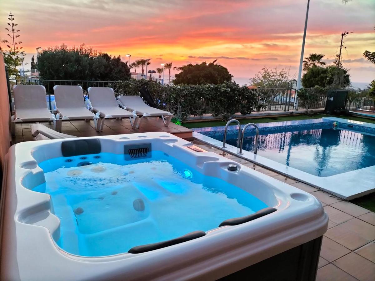 Maravillosa Villa De Lujo Con Piscina Privada 푸에르토 데 산티아고 외부 사진